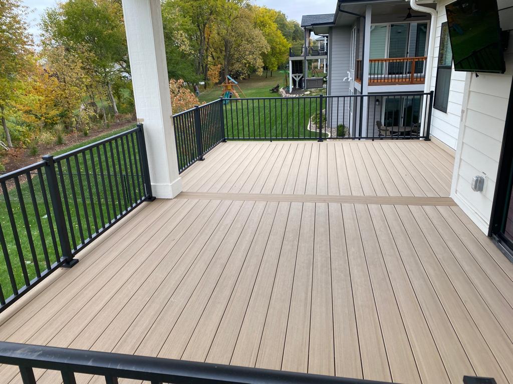 Composite Deck 16 - ankenydeckspecialist
